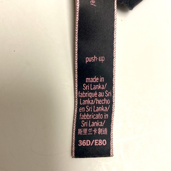 Victoria Secret black bra Size 36D - Picture 5 of 7